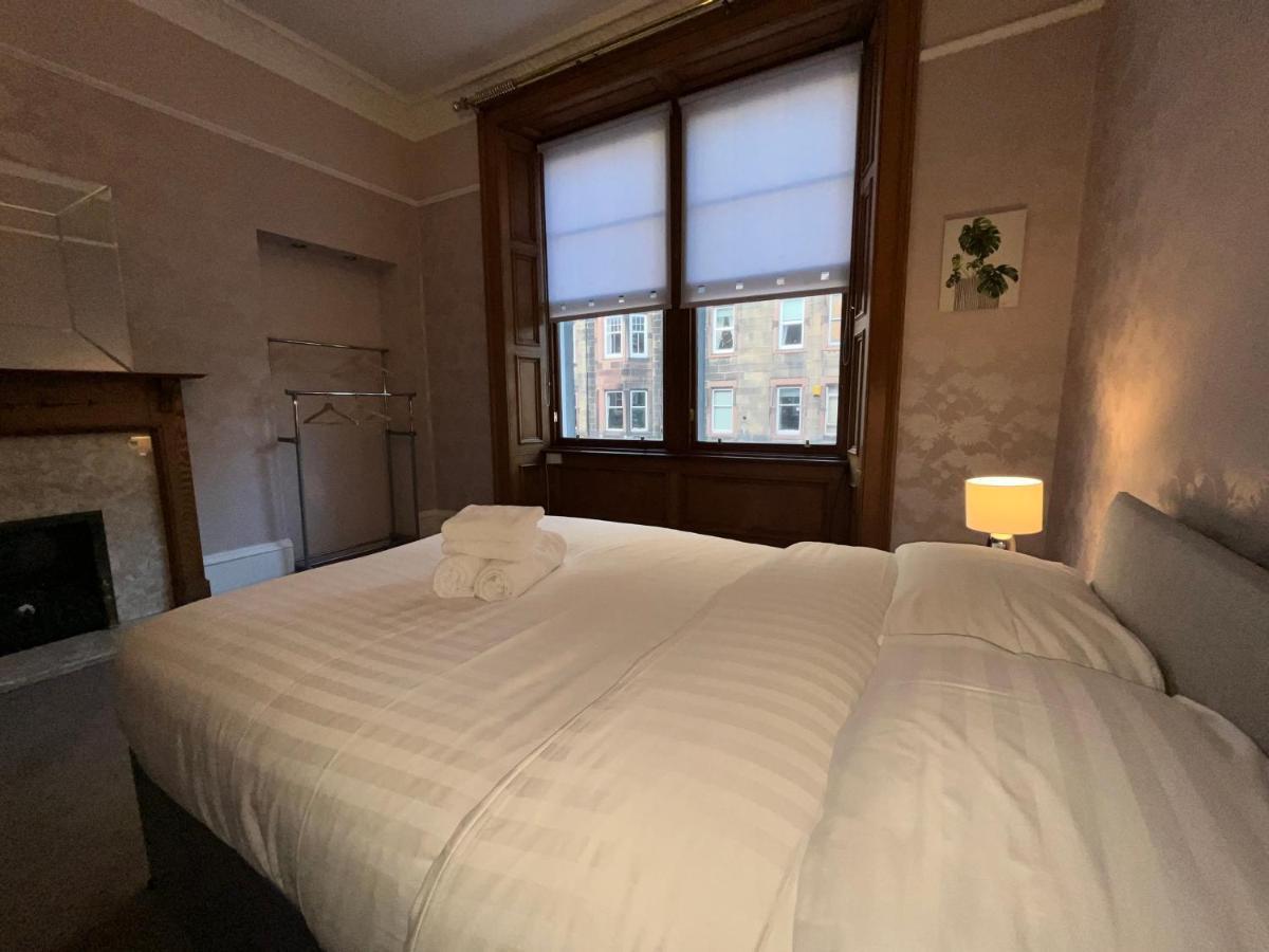Bright 3 Bedroom Edinburgh City Apt 외부 사진